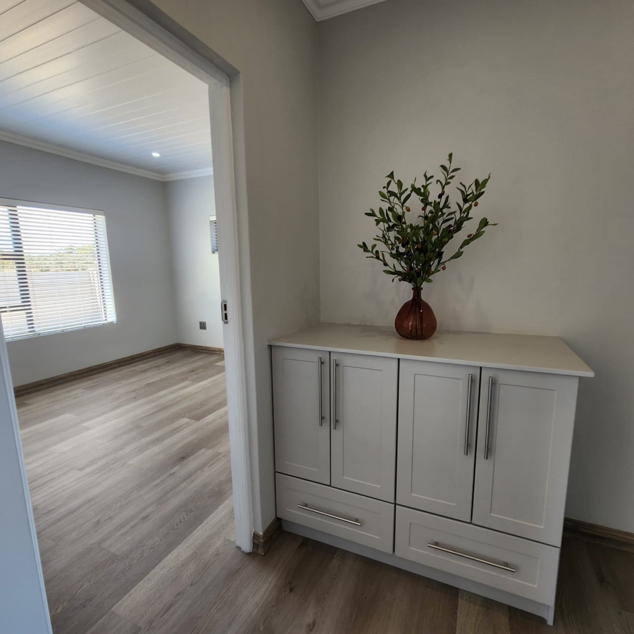 3 Bedroom Property for Sale in Stilbaai Wes Western Cape